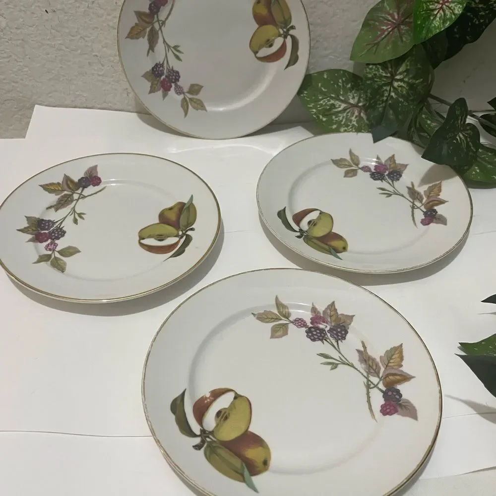 Royal Worcester Evesham Gold Bread Plates 6 5/8